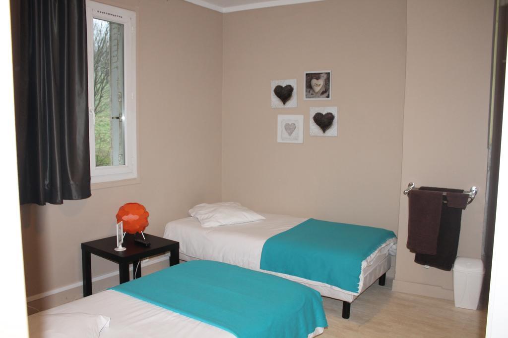 Le Bellevue Lisieux Hotel Стая снимка